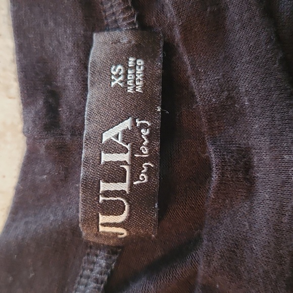 Julia by Love J Queen  black tshirt sexy High heels accent top size xs - Picture 6 of 10